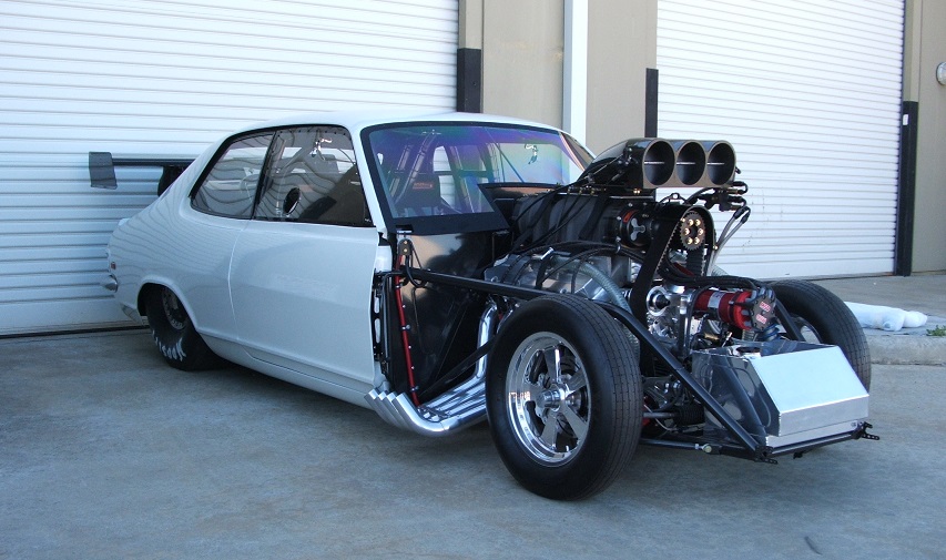 Outlaws Torana — photograph 4